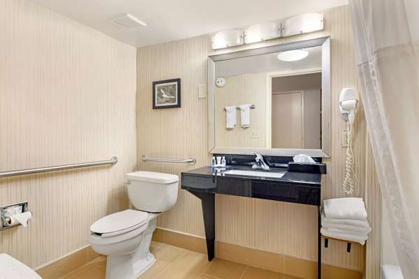  - Comfort Inn Douglasville - I-20, Exit 37