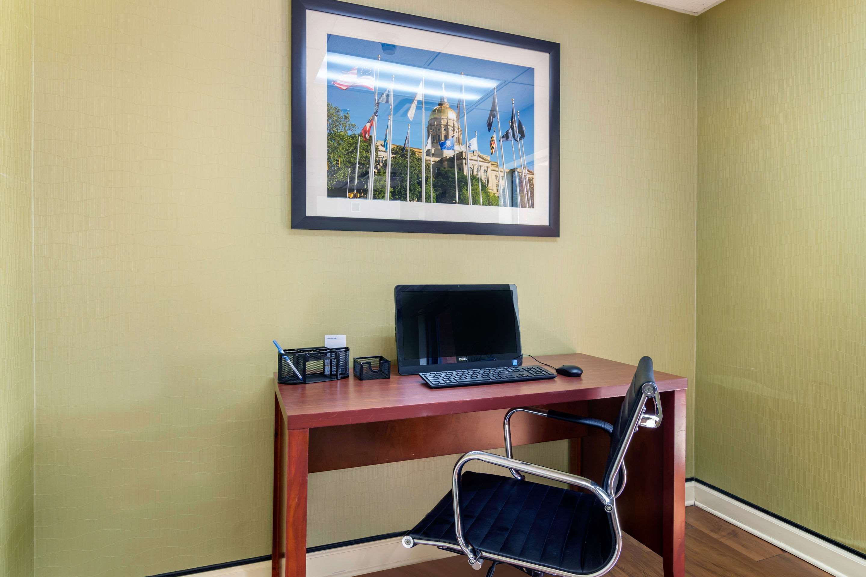 Business center | Comfort Inn Douglasville