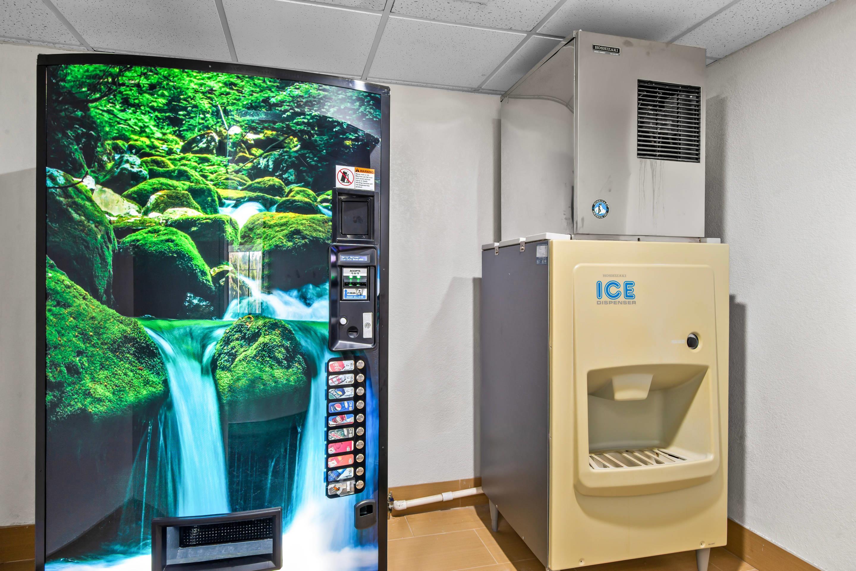 Hotel vending area | Comfort Inn Douglasville
