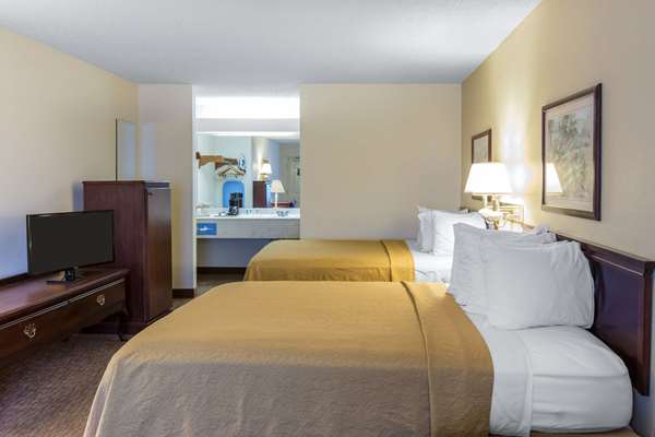 Suite - Quality Inn Cordele - I-75, Exit 101