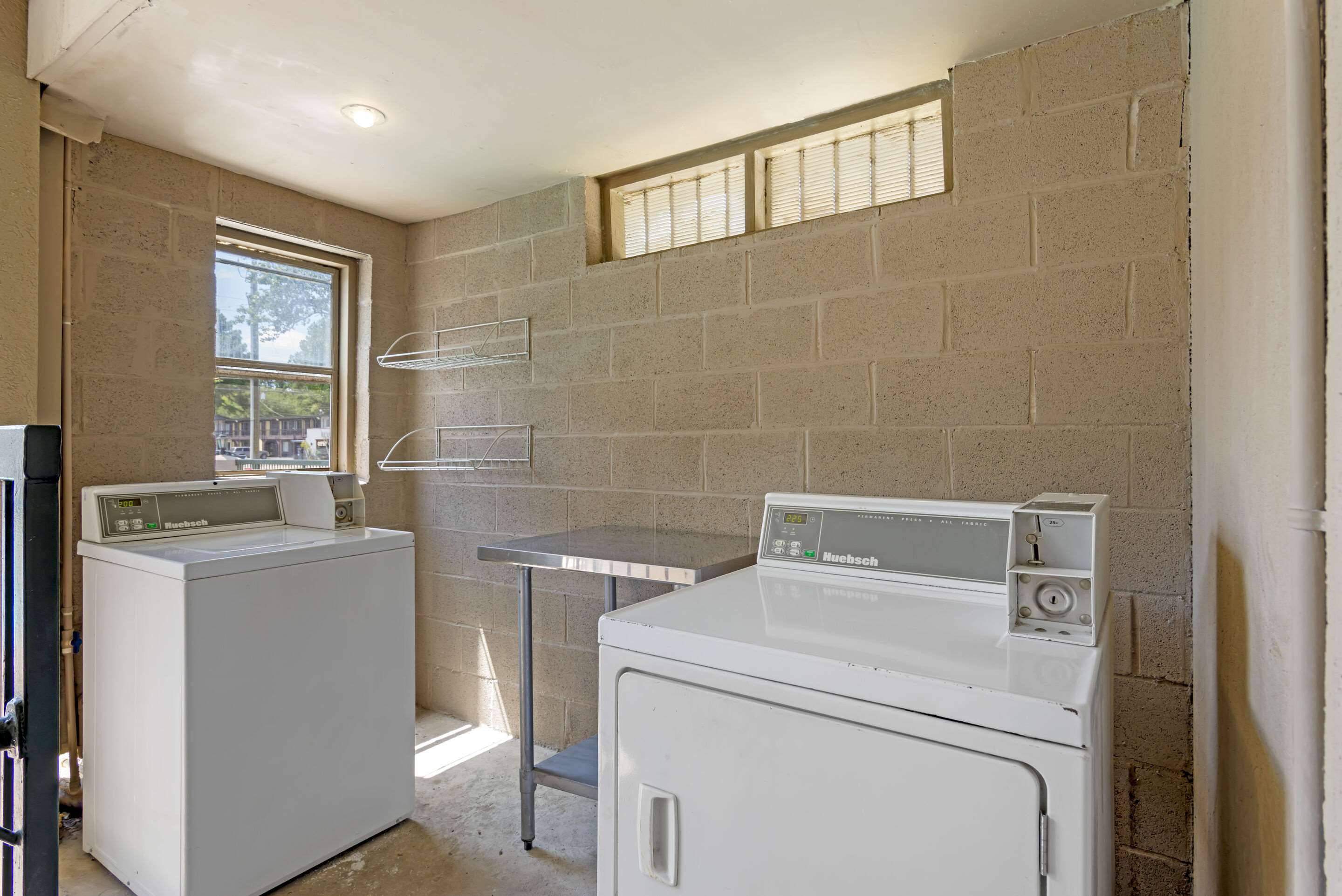 Guest laundry facilities | Quality Inn Cordele