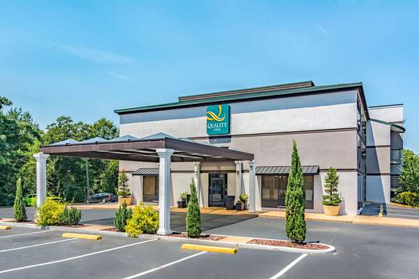 Exterior view - Quality Inn Columbus - I-185, Exit 6
