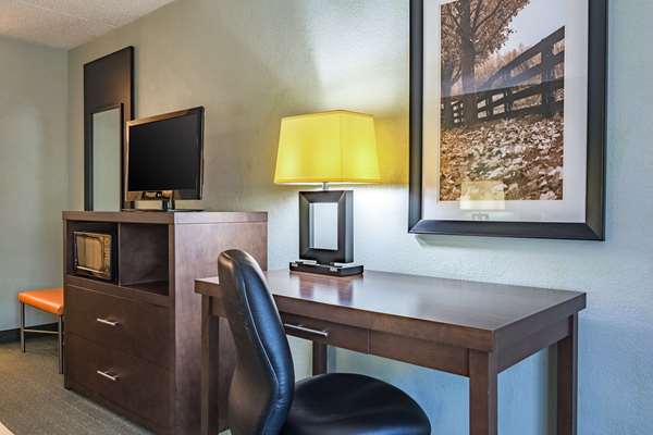  - Quality Inn Columbus - I-185, Exit 6