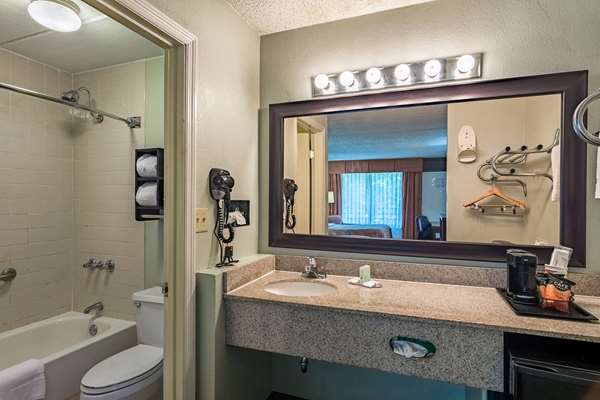  - Quality Inn Columbus - I-185, Exit 6