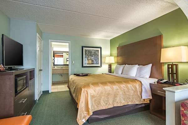 Suite - Quality Inn Columbus - I-185, Exit 6