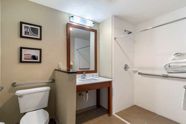  - Comfort Inn & Suites Warner Robins