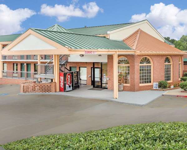 Exterior view - Econo Lodge Acworth - I-75, Exit 277