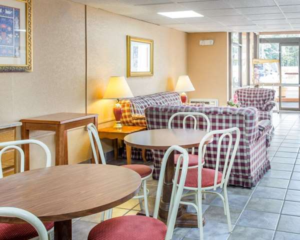  - Rodeway Inn Stone Mountain Tucker