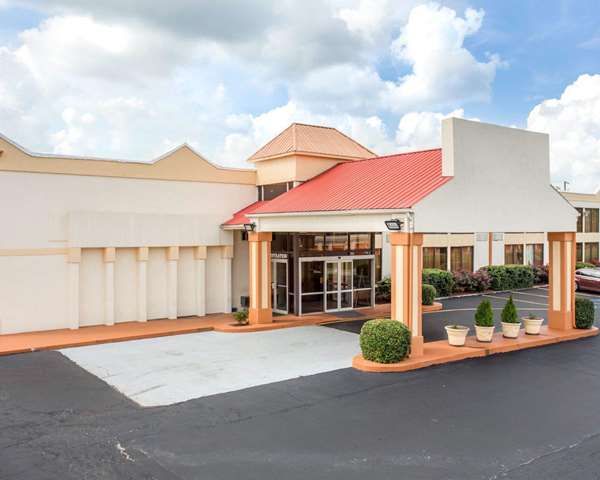 Exterior view - Rodeway Inn Stone Mountain Tucker