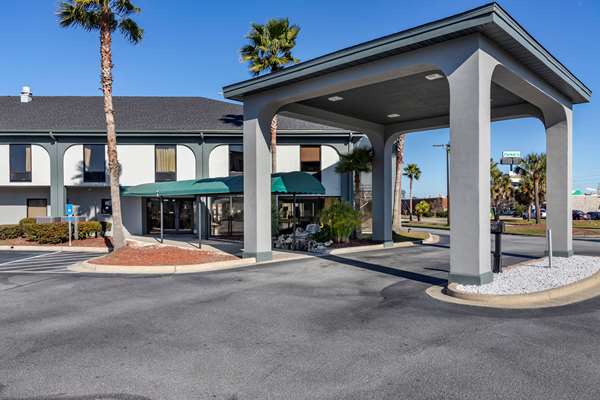 Exterior view - Quality Inn Brunswick - I-95, Exit 38