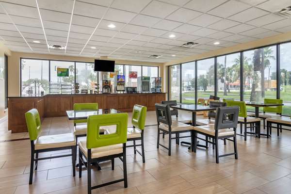 Amenities - Quality Inn Brunswick - I-95, Exit 38