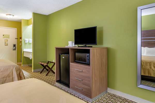  - Quality Inn Brunswick - I-95, Exit 38