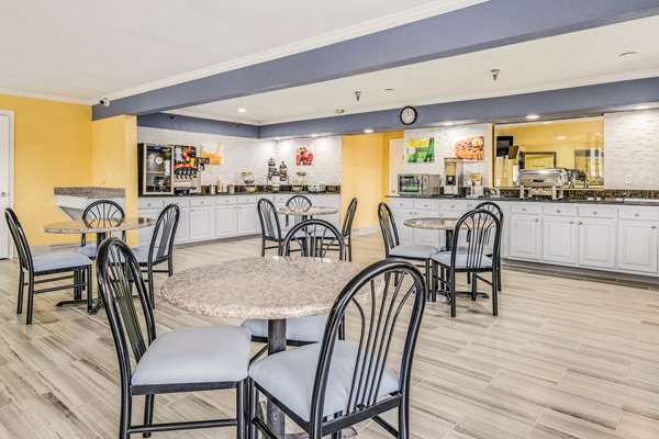 Amenities - Quality Inn & Suites Dublin - I-16, Exit 51