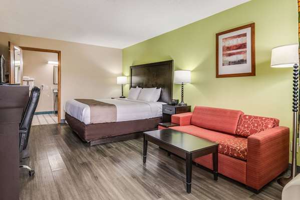  - Quality Inn & Suites Dublin - I-16, Exit 51