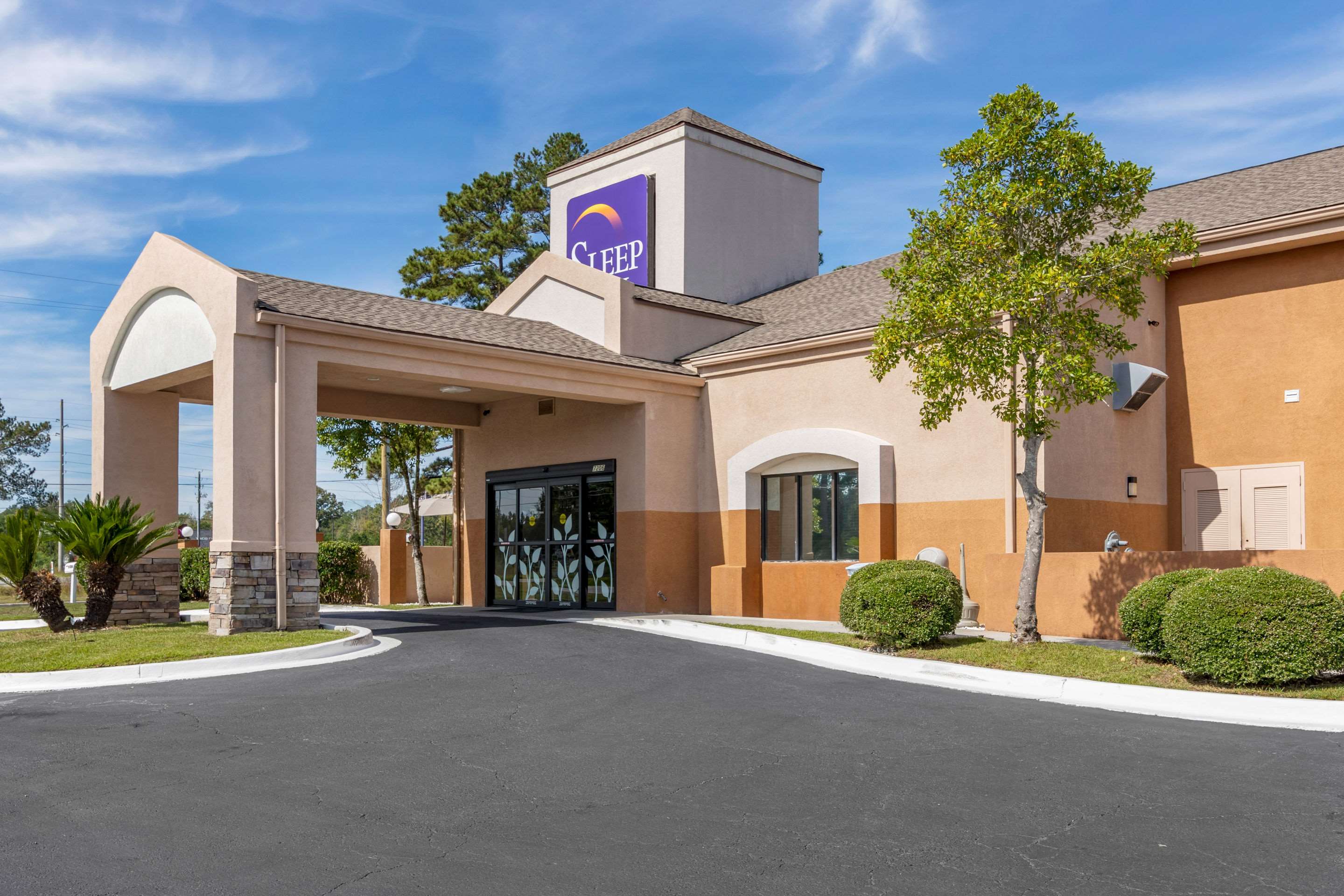 Hotel exterior | Sleep Inn I-95 North Savannah