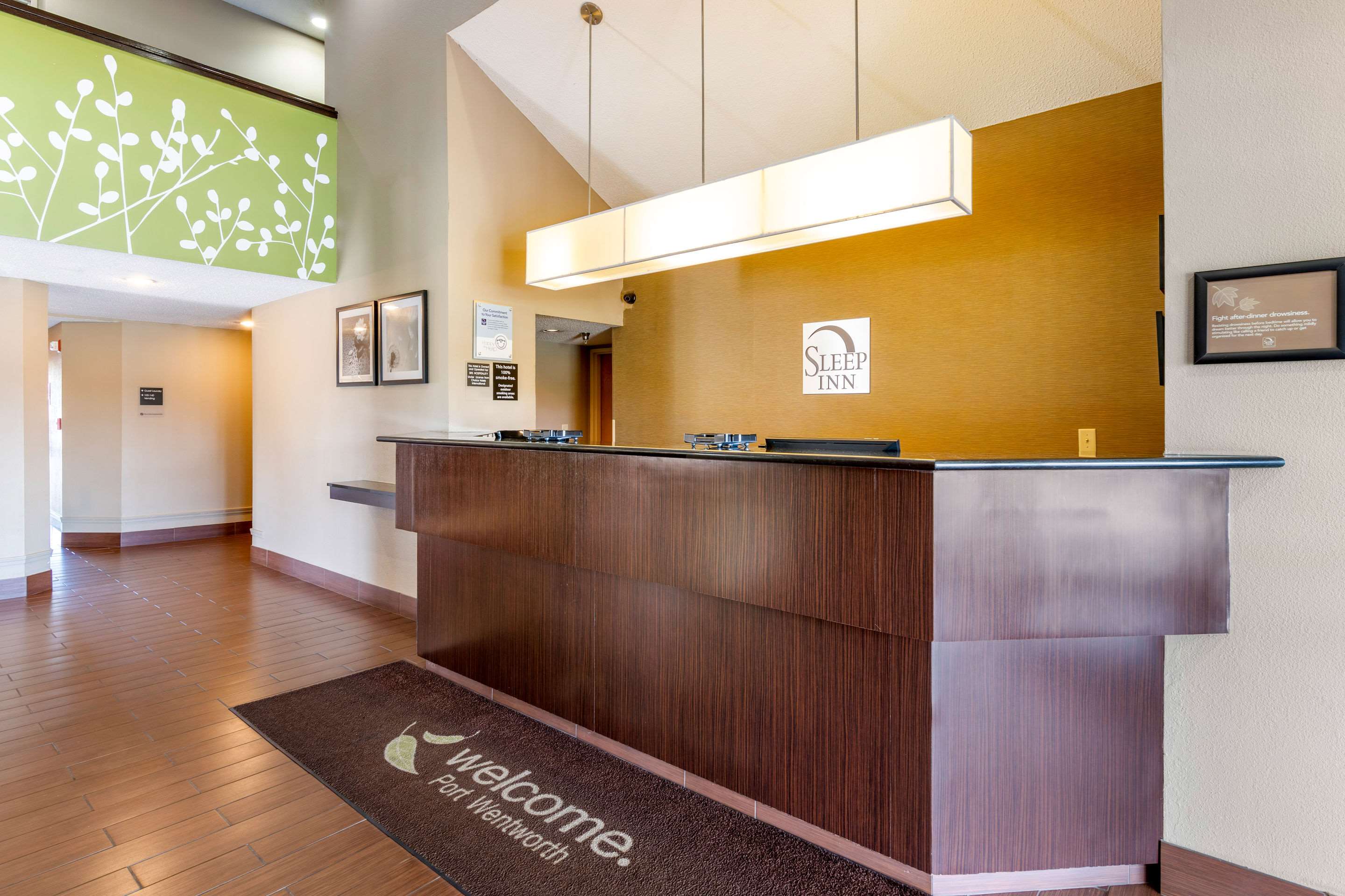 Front desk | Sleep Inn I-95 North Savannah
