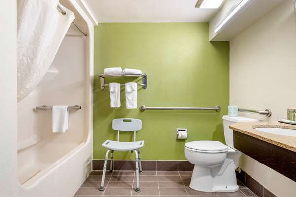  - Sleep Inn Port Wentworth - I-95, Exit 109