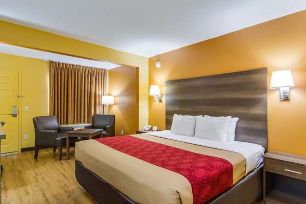  - Econo Lodge Kingsland - I-95, Exit 3