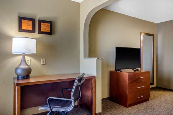  - Comfort Inn LaGrange - I-85, Exit 18