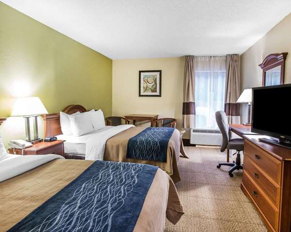  - Quality Inn Darien - I-95, Exit 49