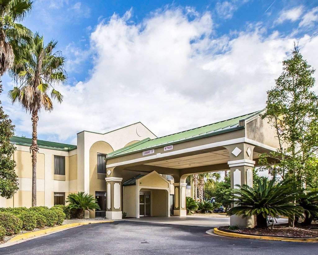 Quality Inn Darien