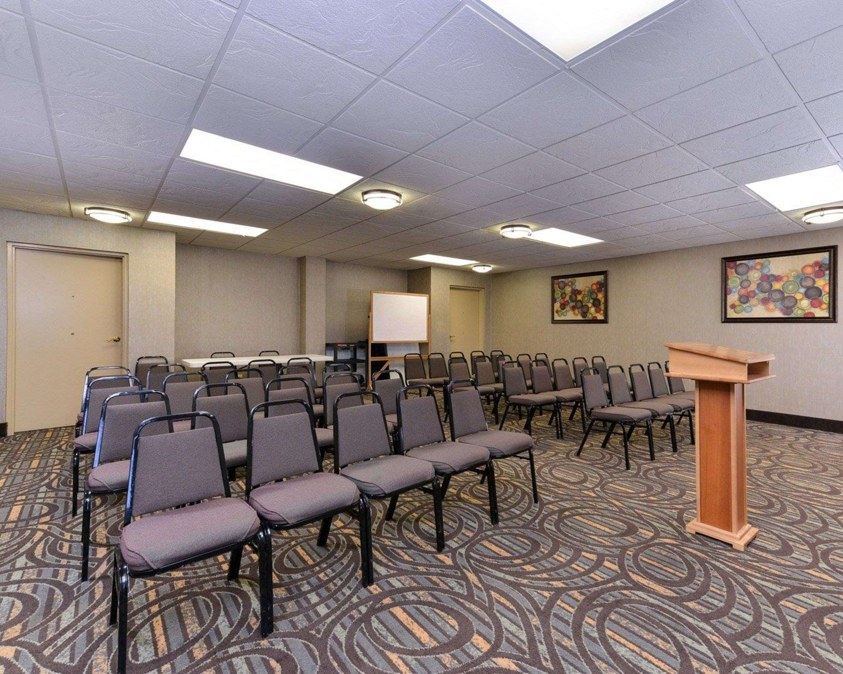 Meeting room | Comfort Inn & Suites at Stone Mountain