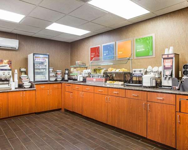 Amenities - Comfort Inn & Suites at Stone Mountain