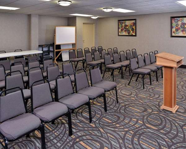  - Comfort Inn & Suites at Stone Mountain