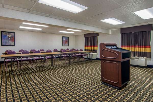  - Quality Inn Union City - I-85, Exit 64