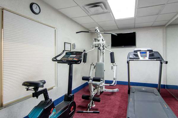Fitness/ Exercise Room - Quality Inn Union City - I-85, Exit 64