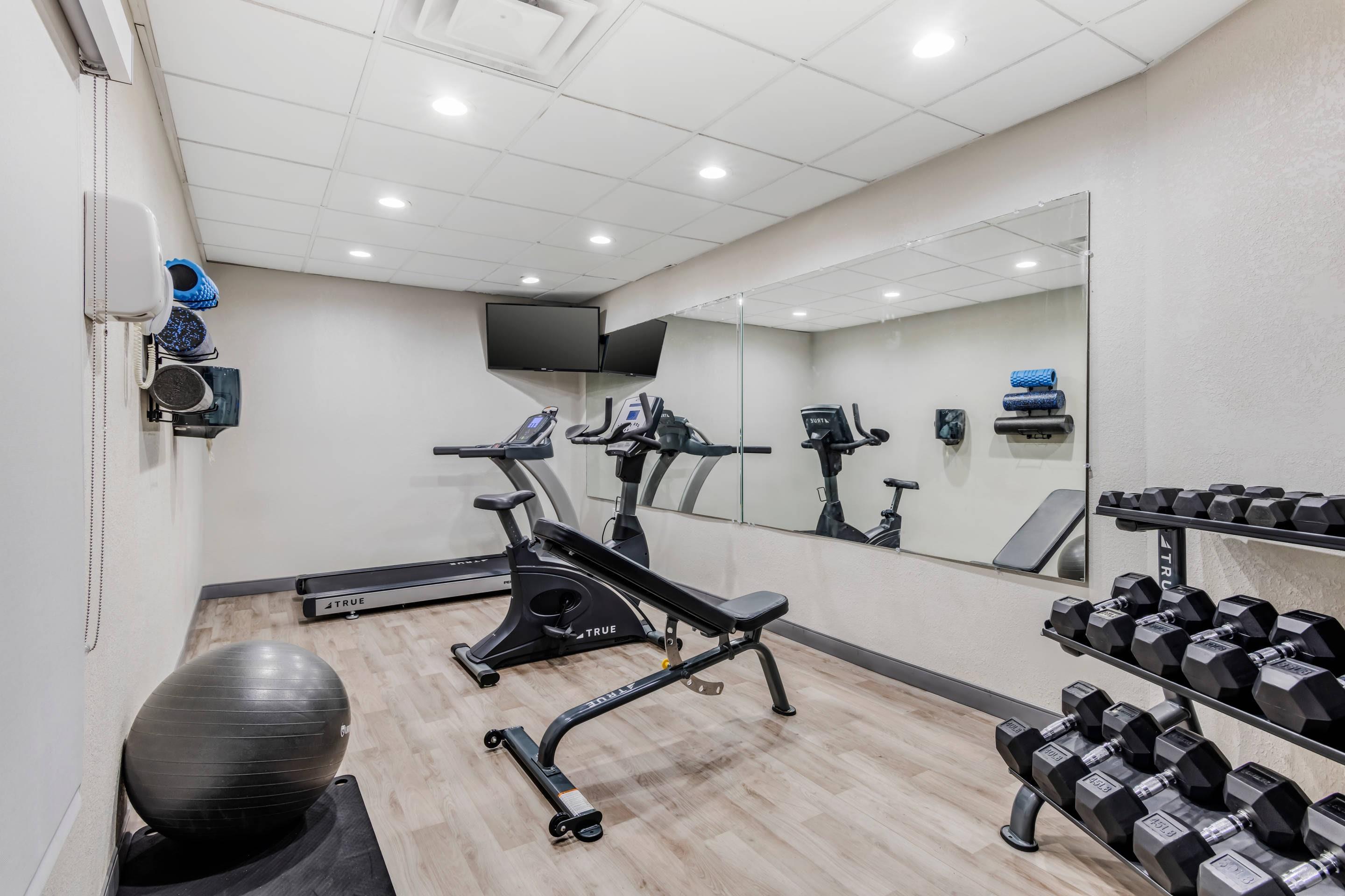 Exercise room | Quality Inn & Suites Union City - Atlanta South