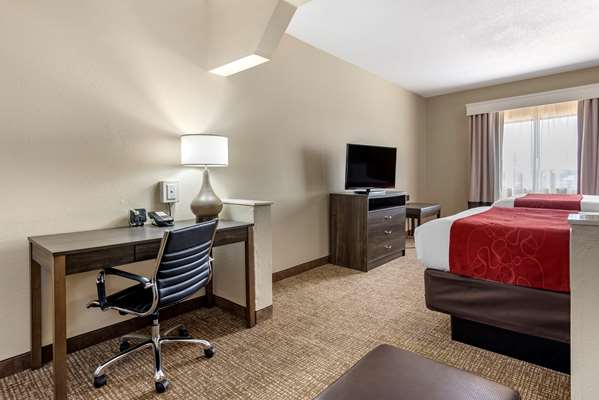 Suite - Comfort Suites Warner Robins