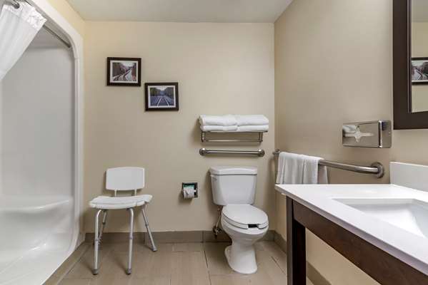  - Comfort Suites Warner Robins