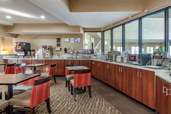 Amenities - Comfort Suites Warner Robins
