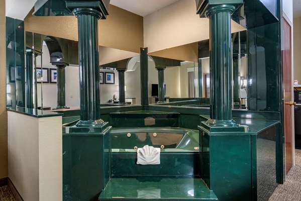 Suite - Comfort Suites Warner Robins