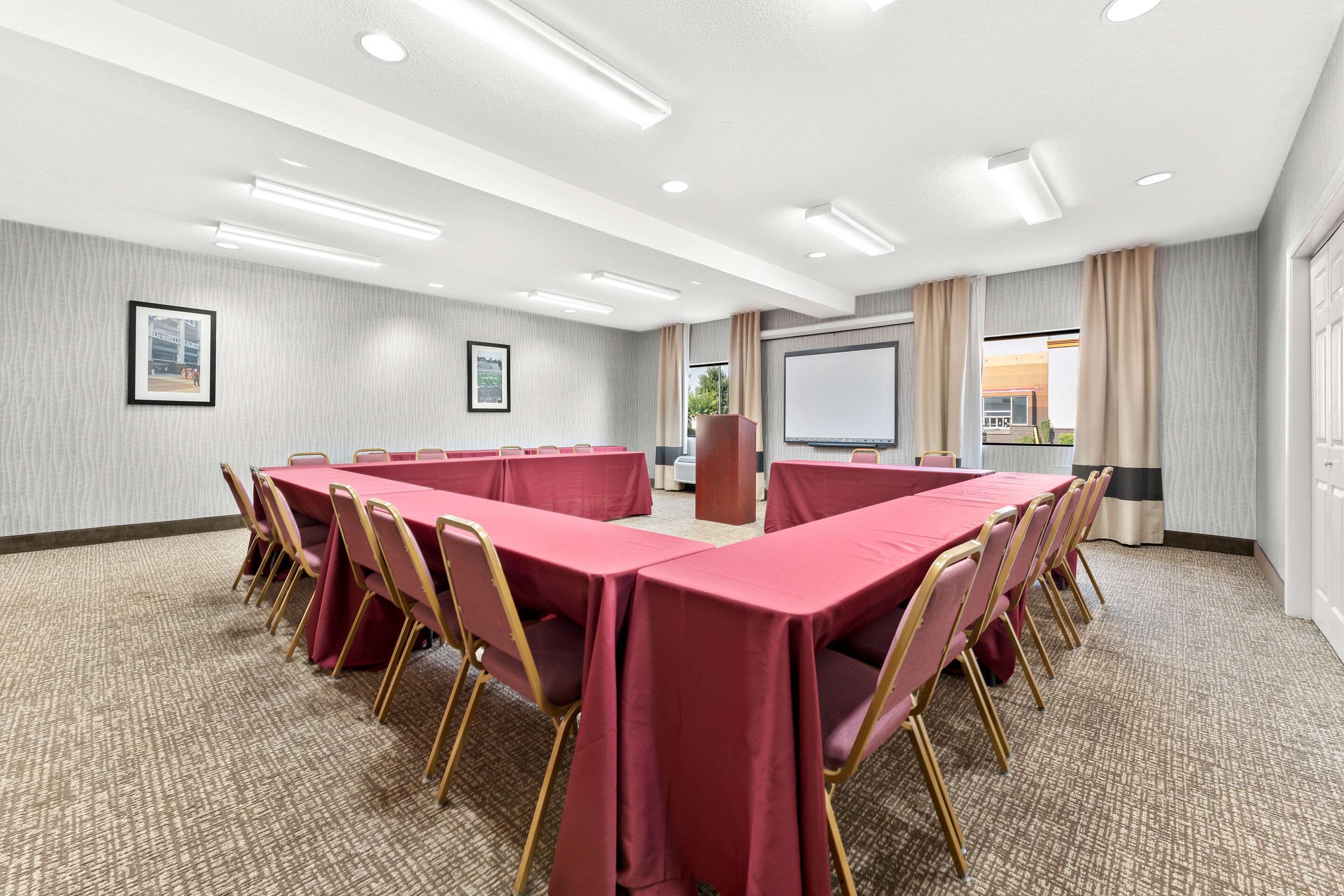Event space | Comfort Suites near Robins Air Force Base