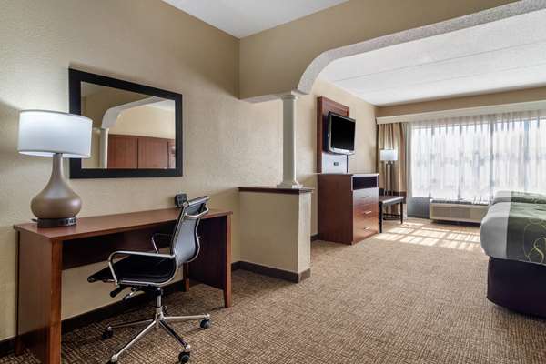 Suite - Comfort Suites Woodstock - I-575, Exit 7