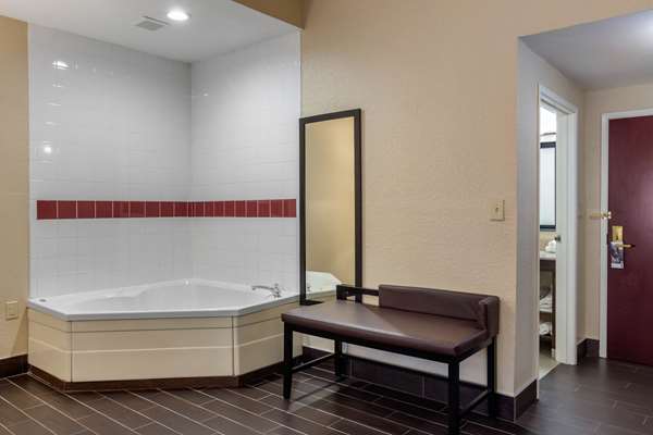 Suite - Comfort Suites Woodstock - I-575, Exit 7