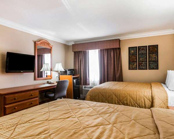  - Quality Inn & Suites College Park - I-85, Exit 69 & 69B
