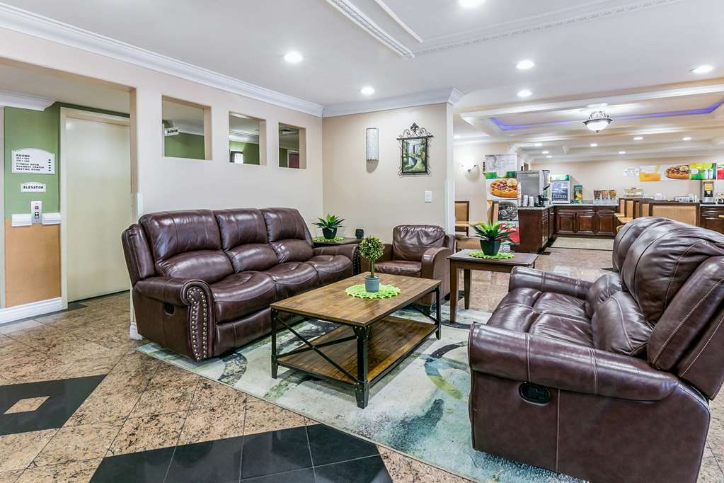Quality Inn & Suites Atlanta Airport