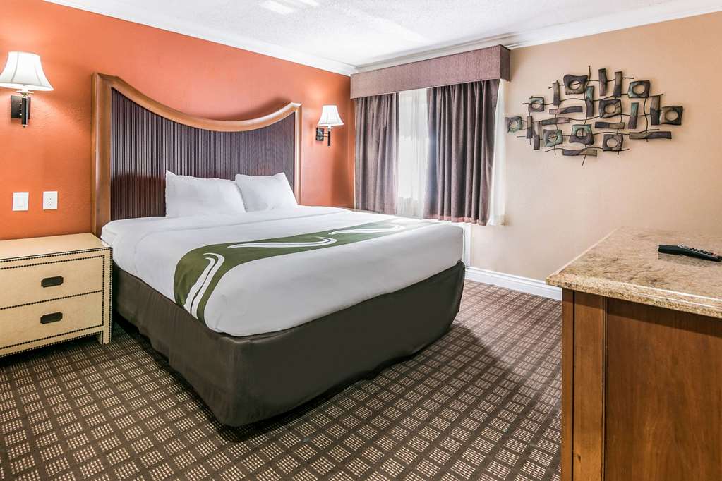 QUALITY INN AND SUITES ATLANTA AIRP-guestroom-Guest Room,Suite,On-Site.jpg