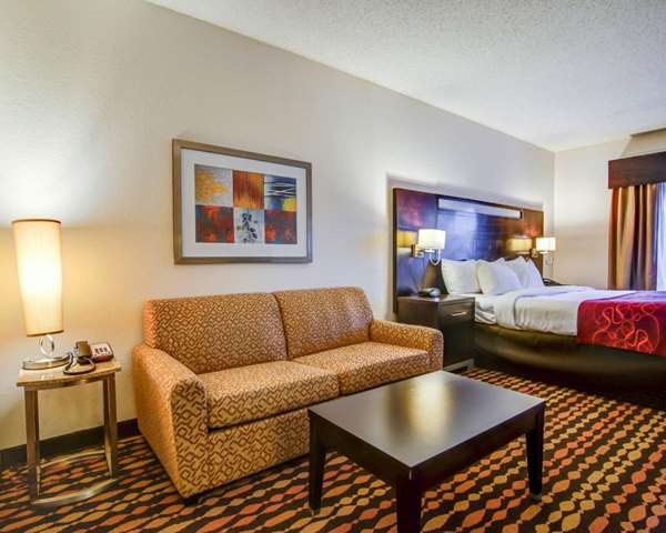 Suite - Comfort Suites Lawrenceville