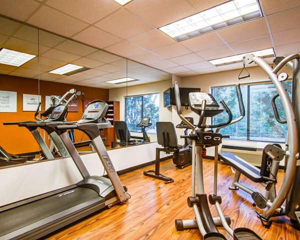 Fitness/ Exercise Room - Comfort Suites Lawrenceville