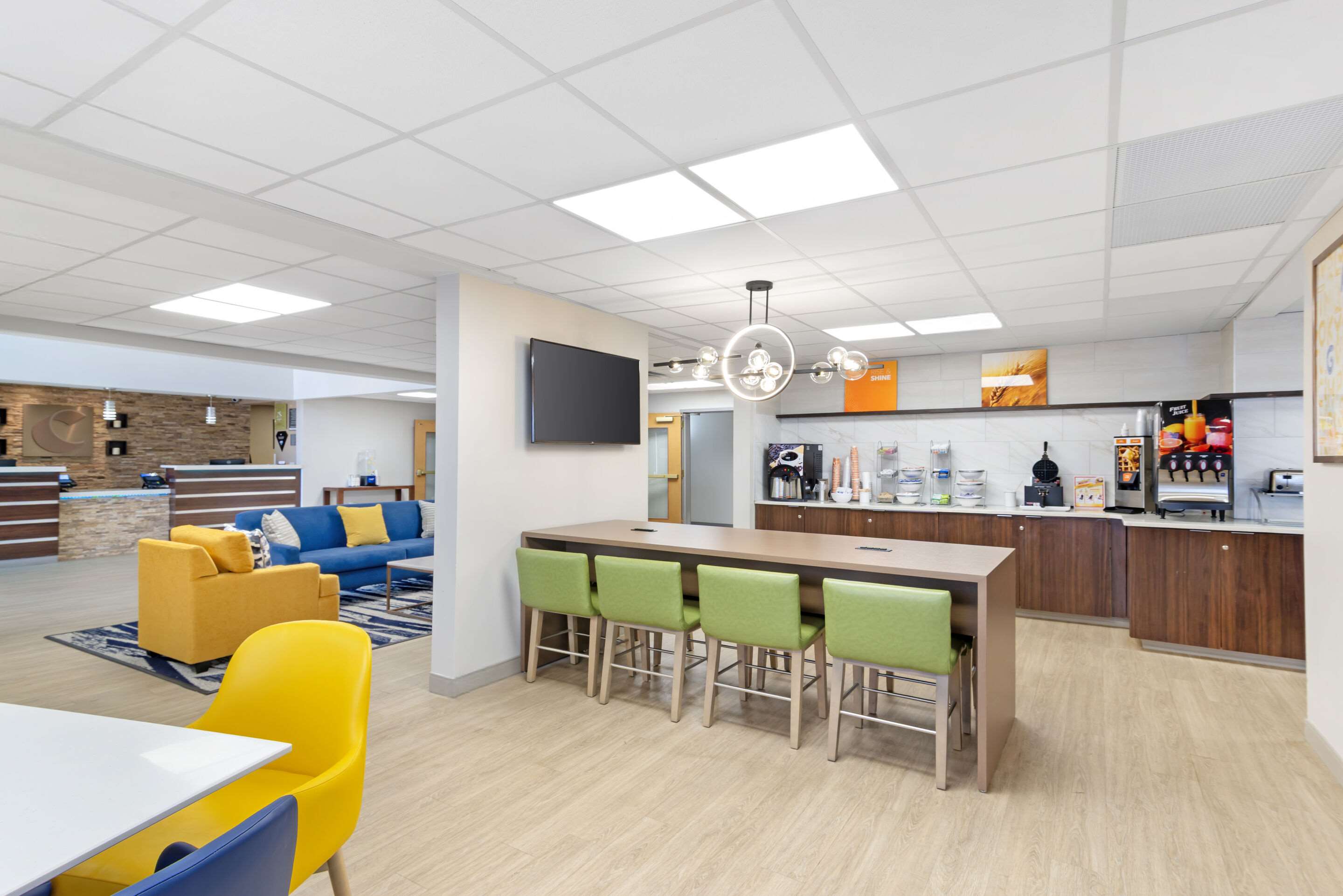 Breakfast area