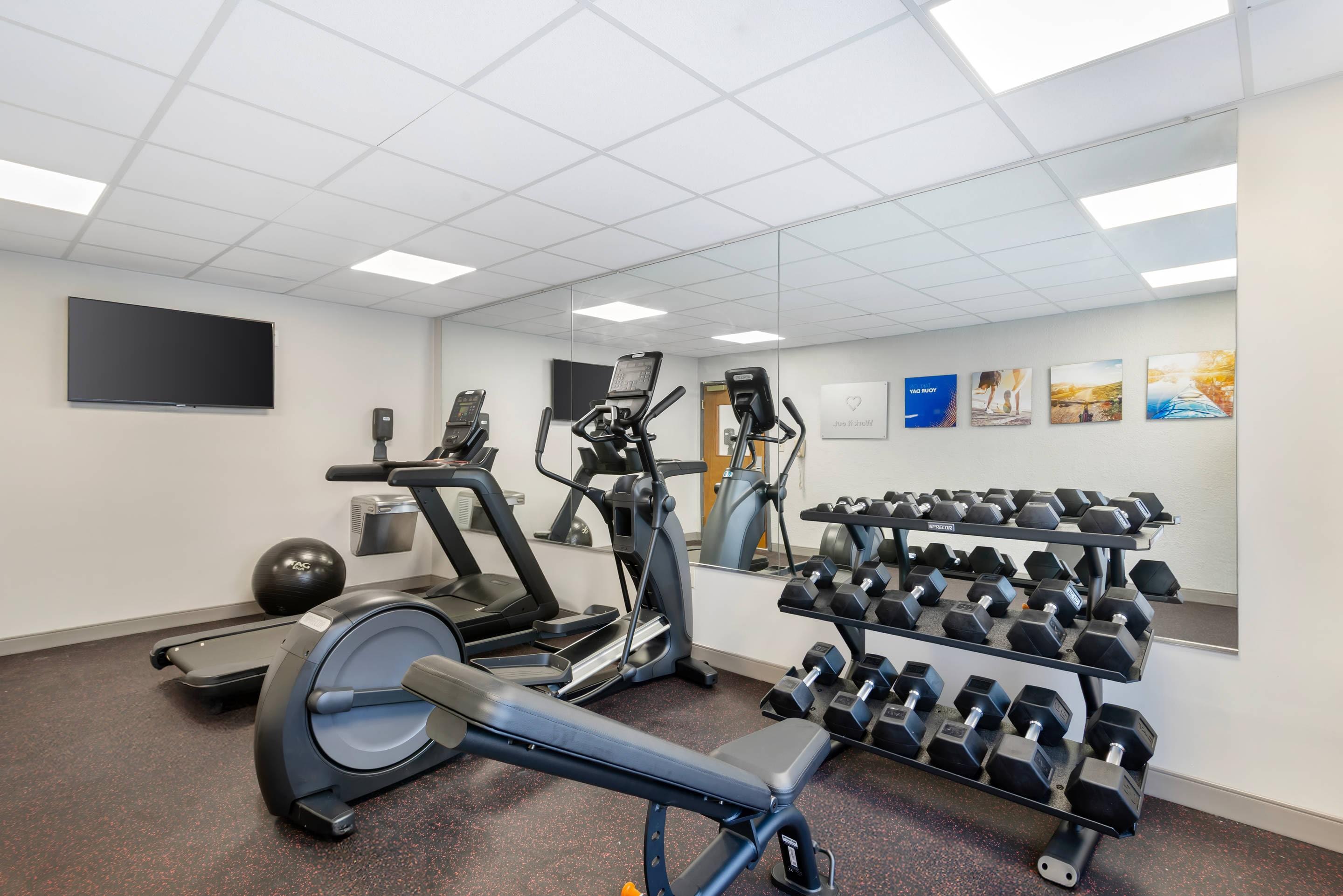 Fitness center | Comfort Suites Northside Hospital Gwinnett