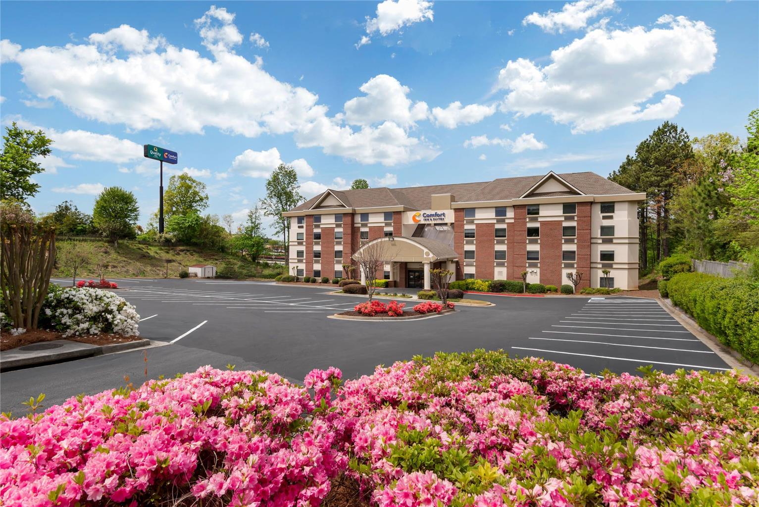 Comfort Inn & Suites