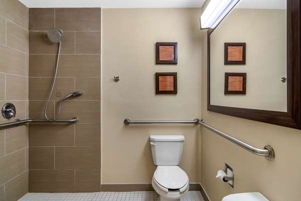  - Comfort Inn & Suites Smyrna - I-285, Exit 15