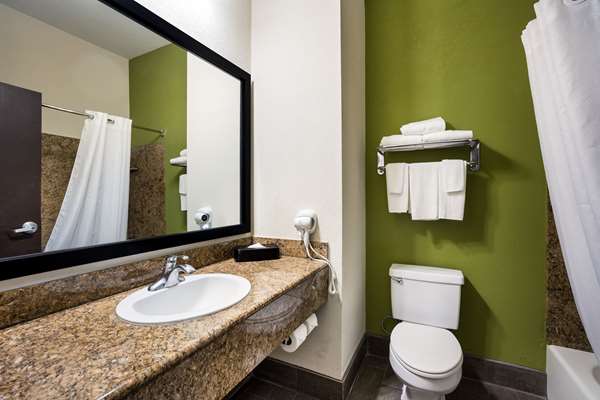  - Sleep Inn & Suites Valdosta - I-75, Exit 18