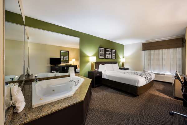  - Sleep Inn & Suites Valdosta - I-75, Exit 18