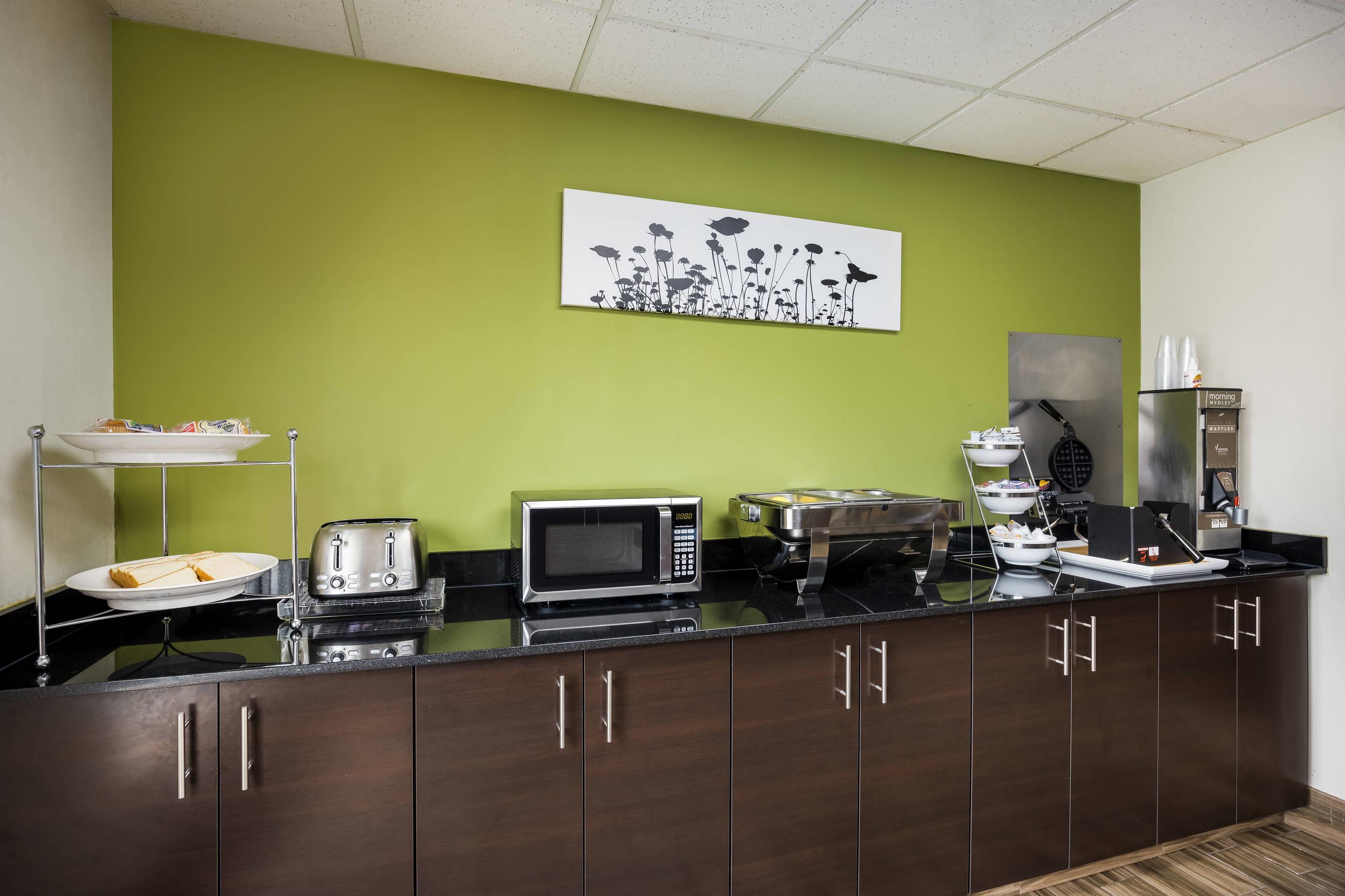 Breakfast counter